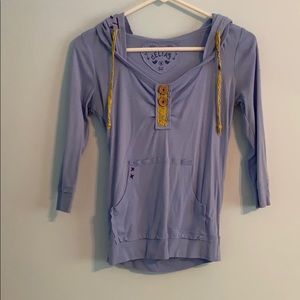 3/4 sleeve shirt with hood, pockets, and buttons!